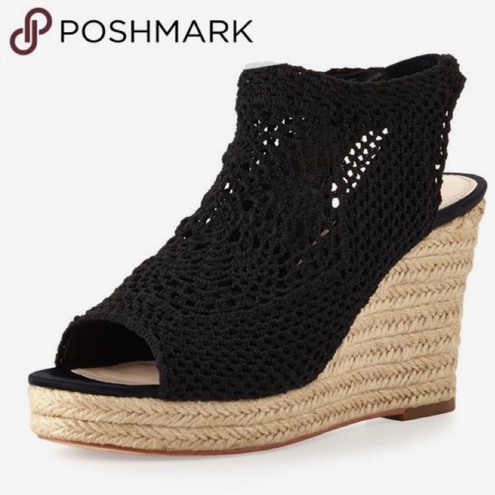 Vince Camuto SIGNATURE Minerva Wedge
